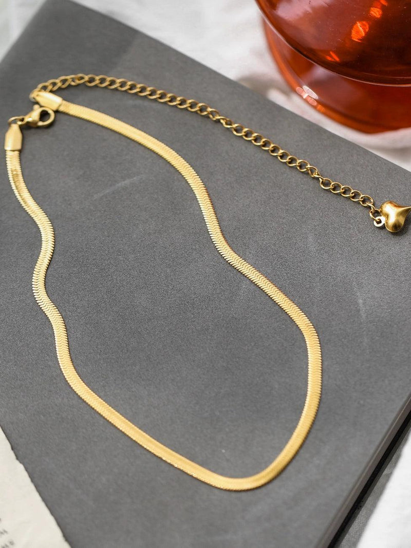 Light Luxury Minority Gold Design High-End Women Necklace