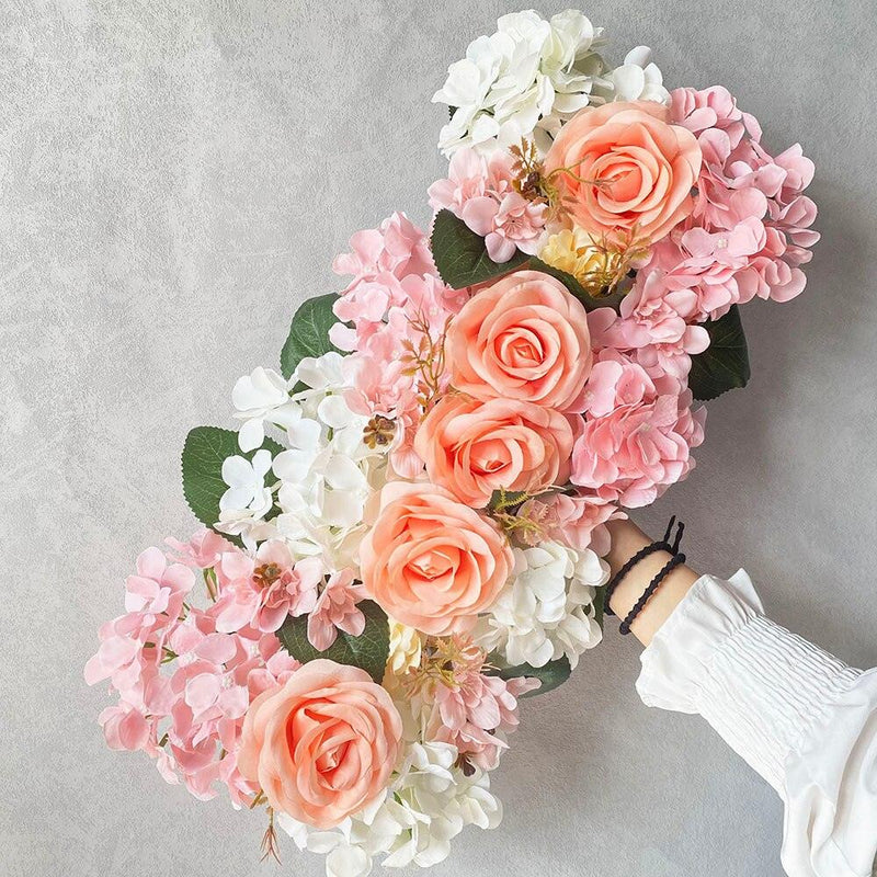Arranjo de Arco de Casamento DIY